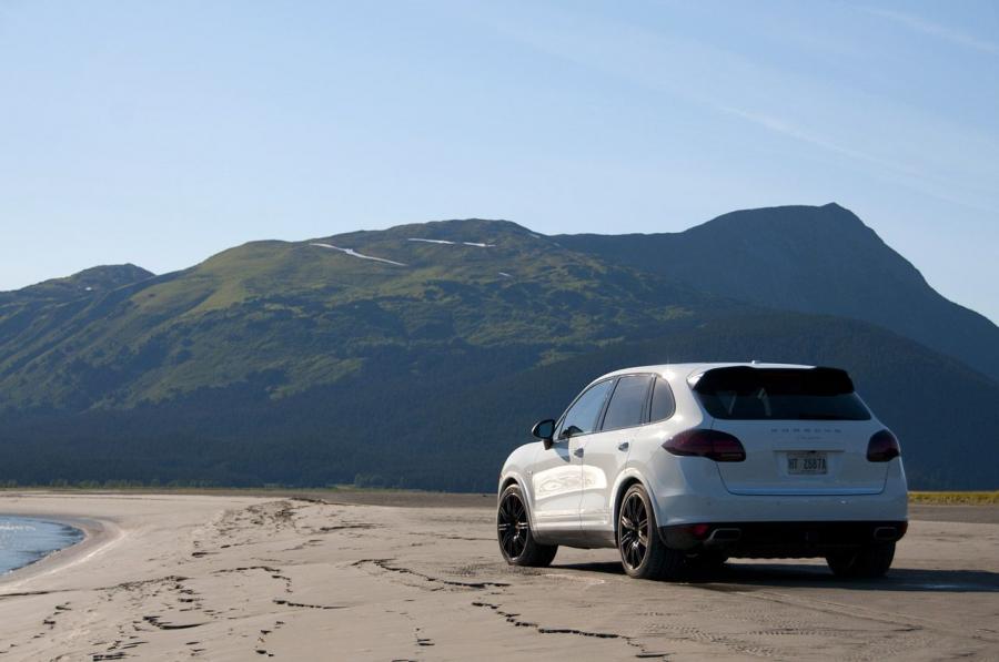  Porsche Cayenne Diesel 2013 года  (фото 2 из 42)